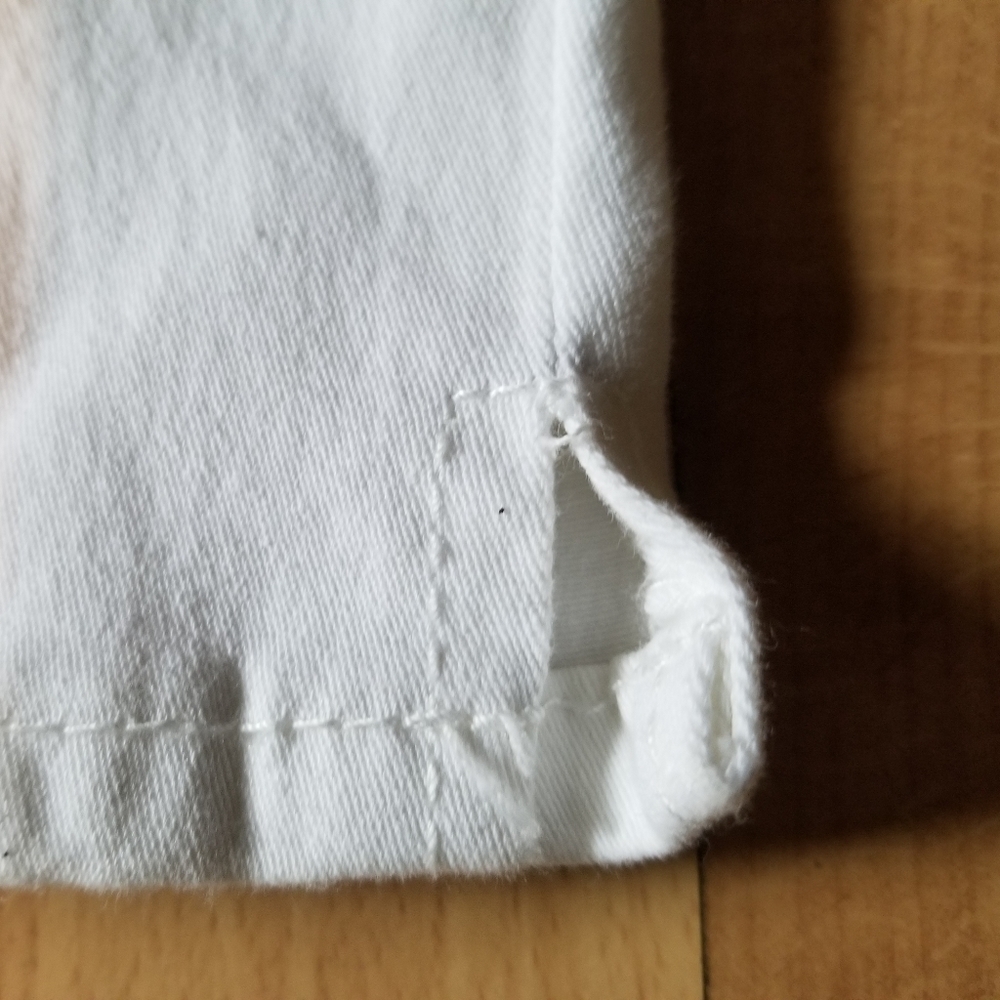 Ripped White Skinny Jeans (Size 7) - Picture 4 of 5